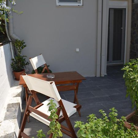 Garden&Sea Studio Kalamata Esterno foto