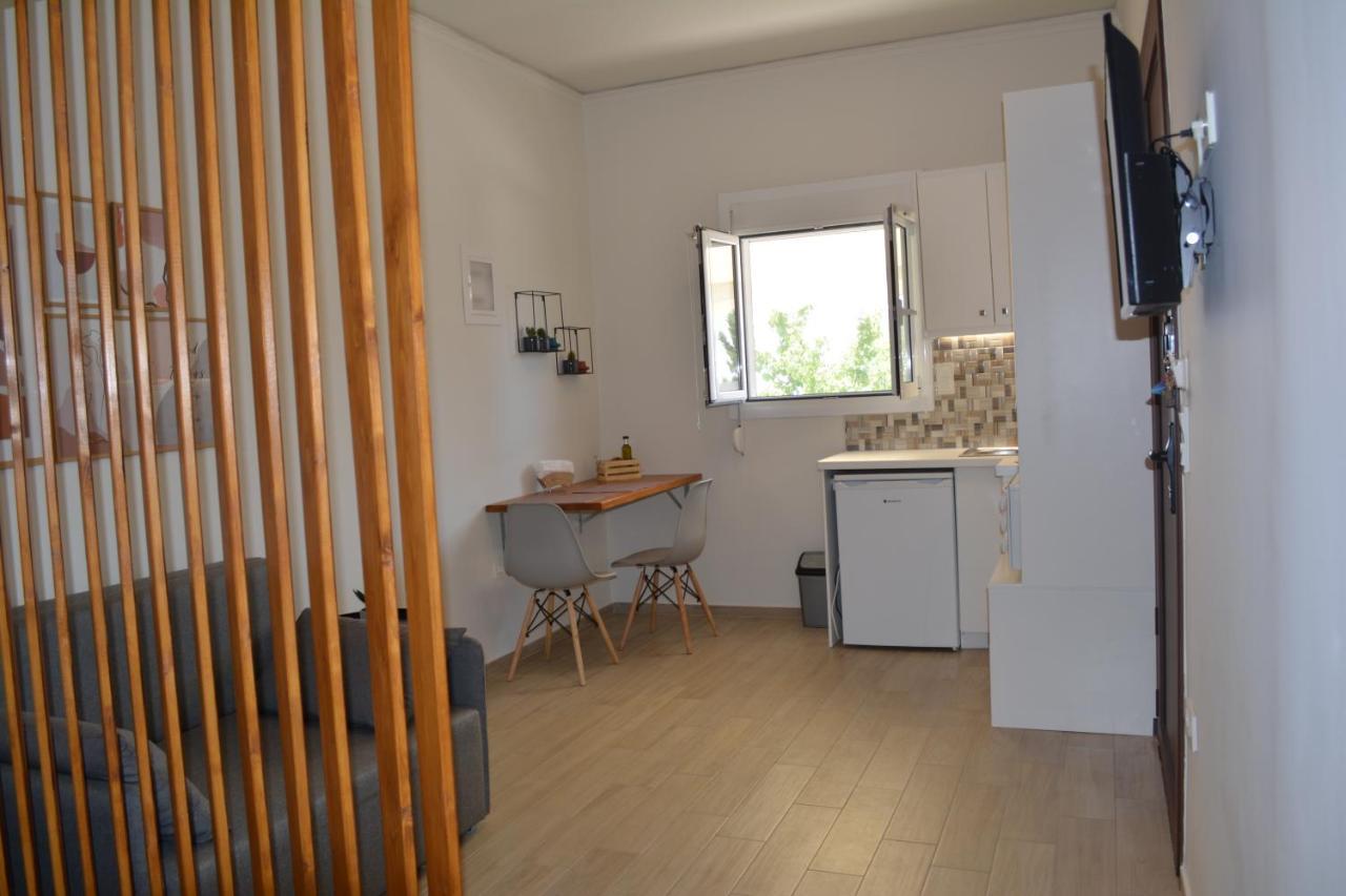 Garden&Sea Studio Kalamata Esterno foto